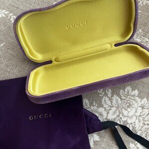 Authentic Gucci Sunglasses Clamshell Case Purple Velvet
